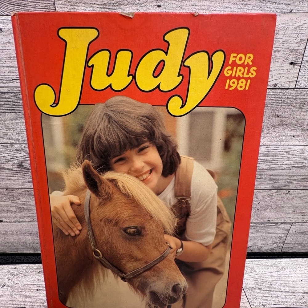 1981 Judy book - Picture 2 of 7